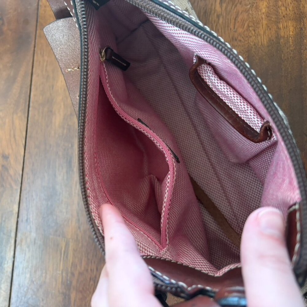 Dooney & Bourke East West Slouch Bag - Picture 3 of 6